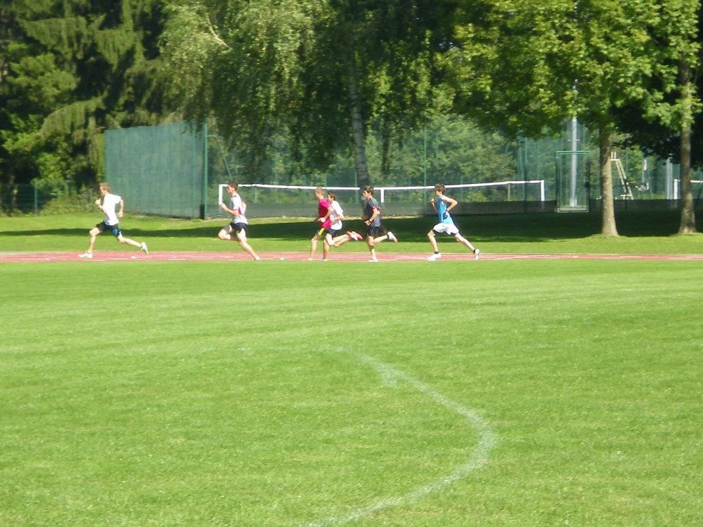 Joubert Gites - running team